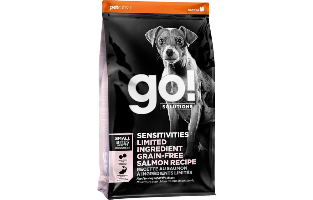 petcurean-go-sensitivities-lid-salmon-small-bites